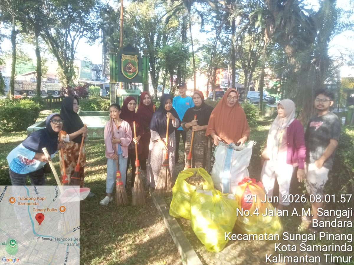 Kegiatan kerja Bakti Rt 01