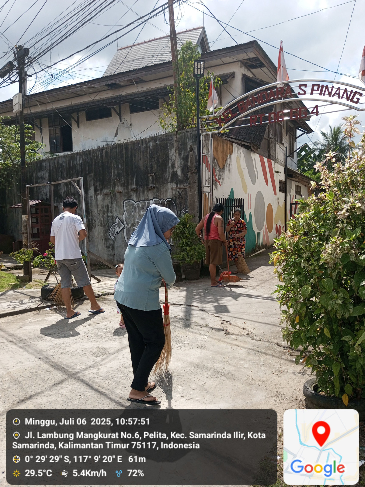 Kerja bakti RT 06