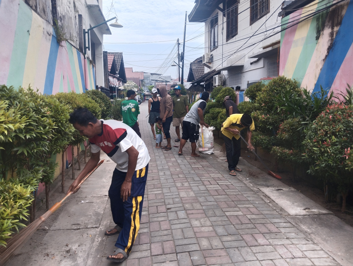 Jln AM Sangaji Gg 9 RT 7 kelurahan Bandara
