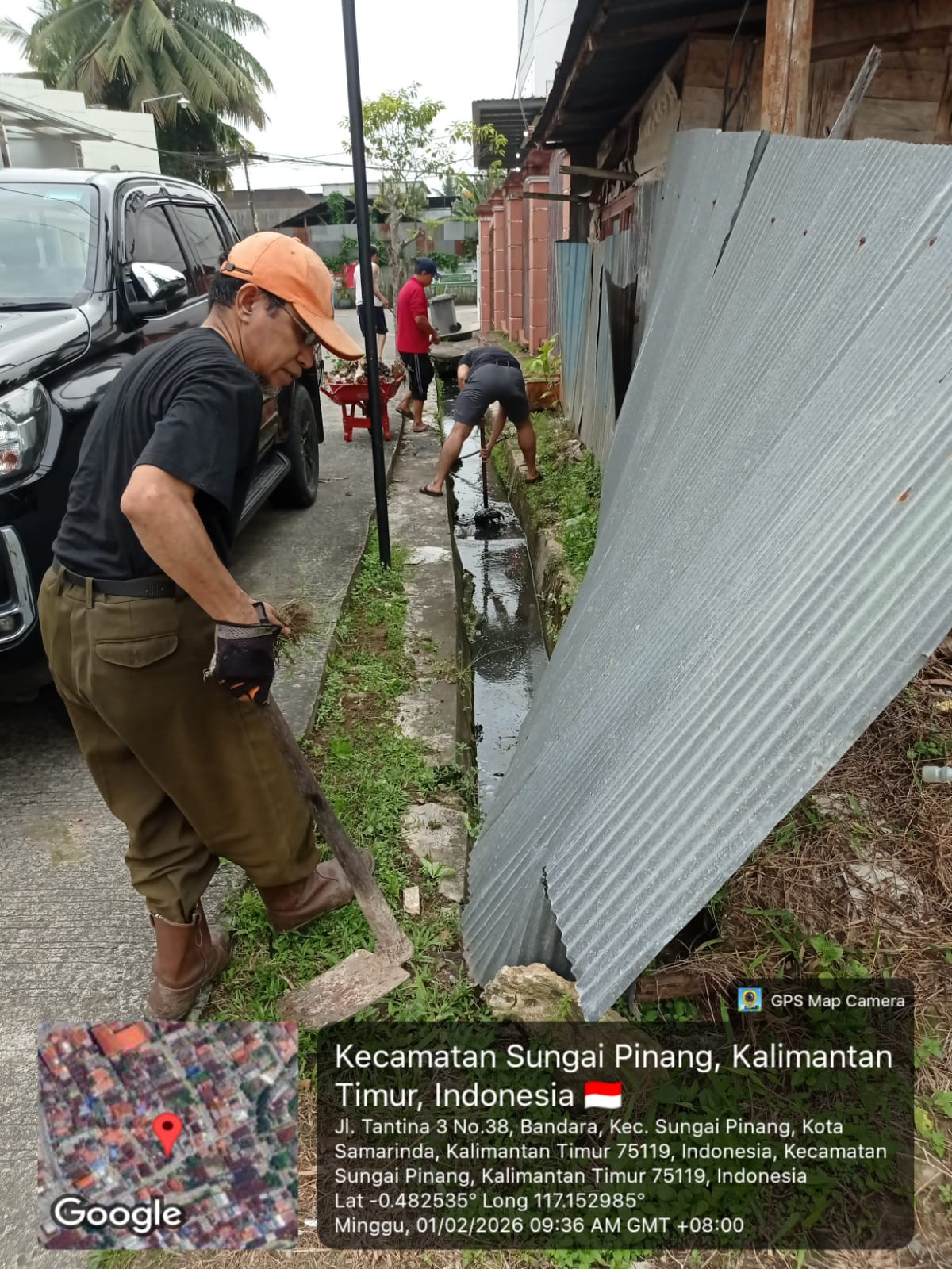 Kerja bakti dari gang 28 sampai tantina 3