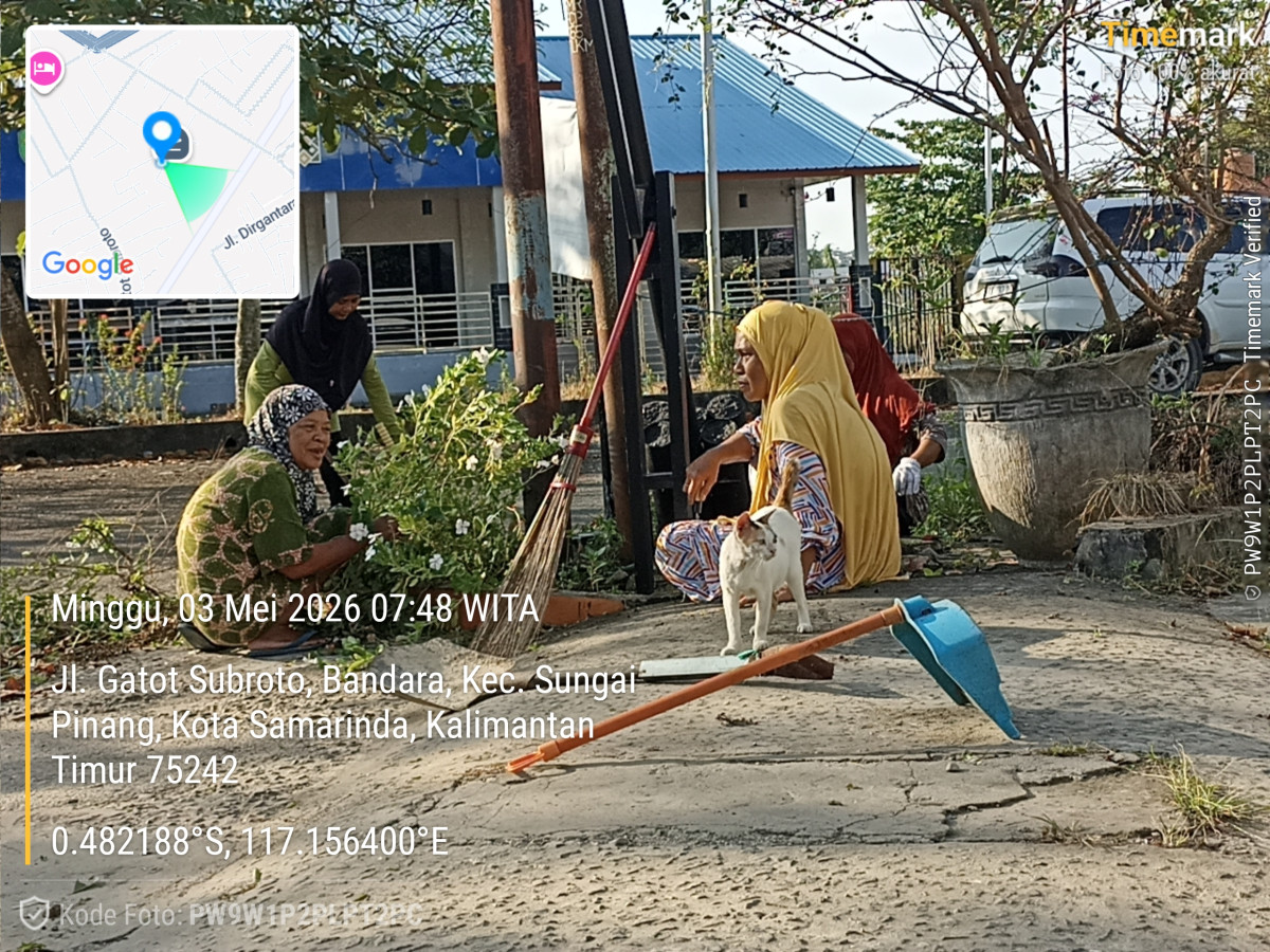 Kerja Bakti di lingkungan RT. 23 Kel Bandara