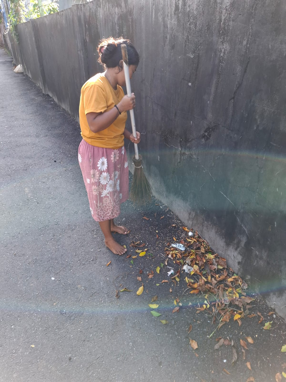 gotong royong rt 2
