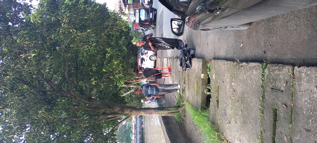 Kerja bakti gotong royong RT 09