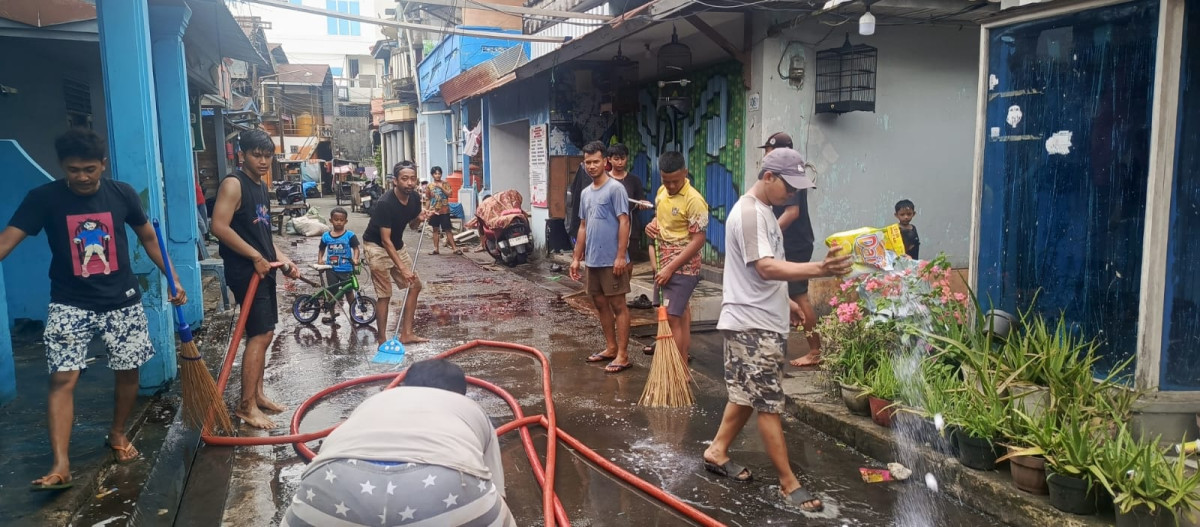 GOTONG ROYONG WARGA
