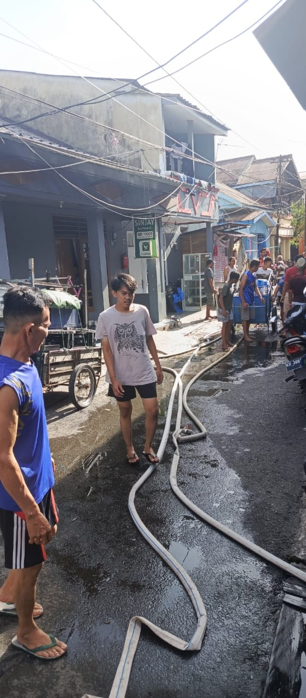 GOTONG ROYONG RT 18