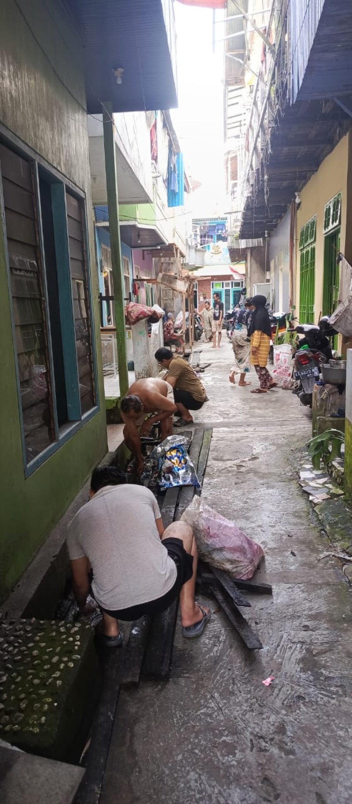 gotong royong