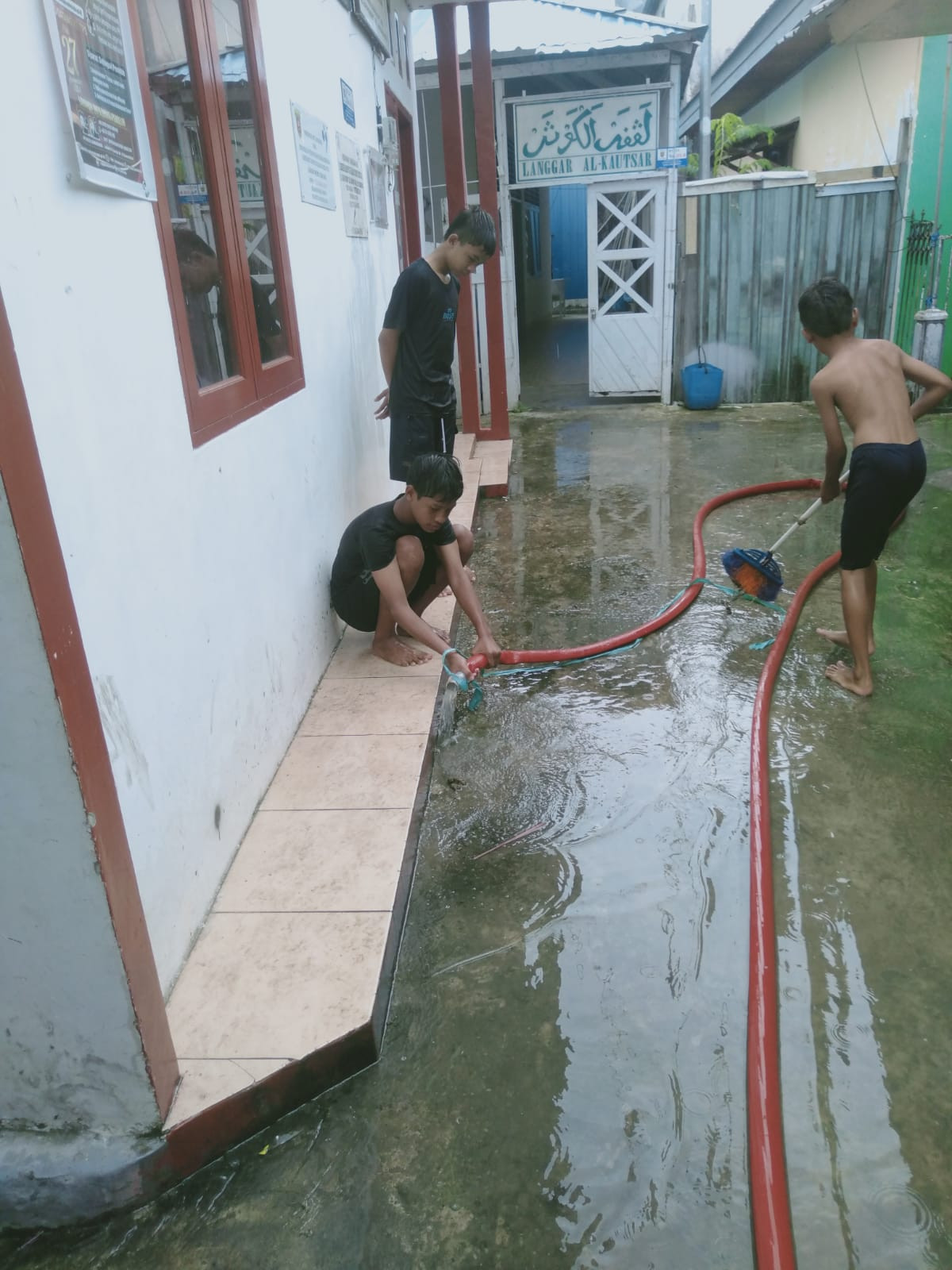 gotong royong