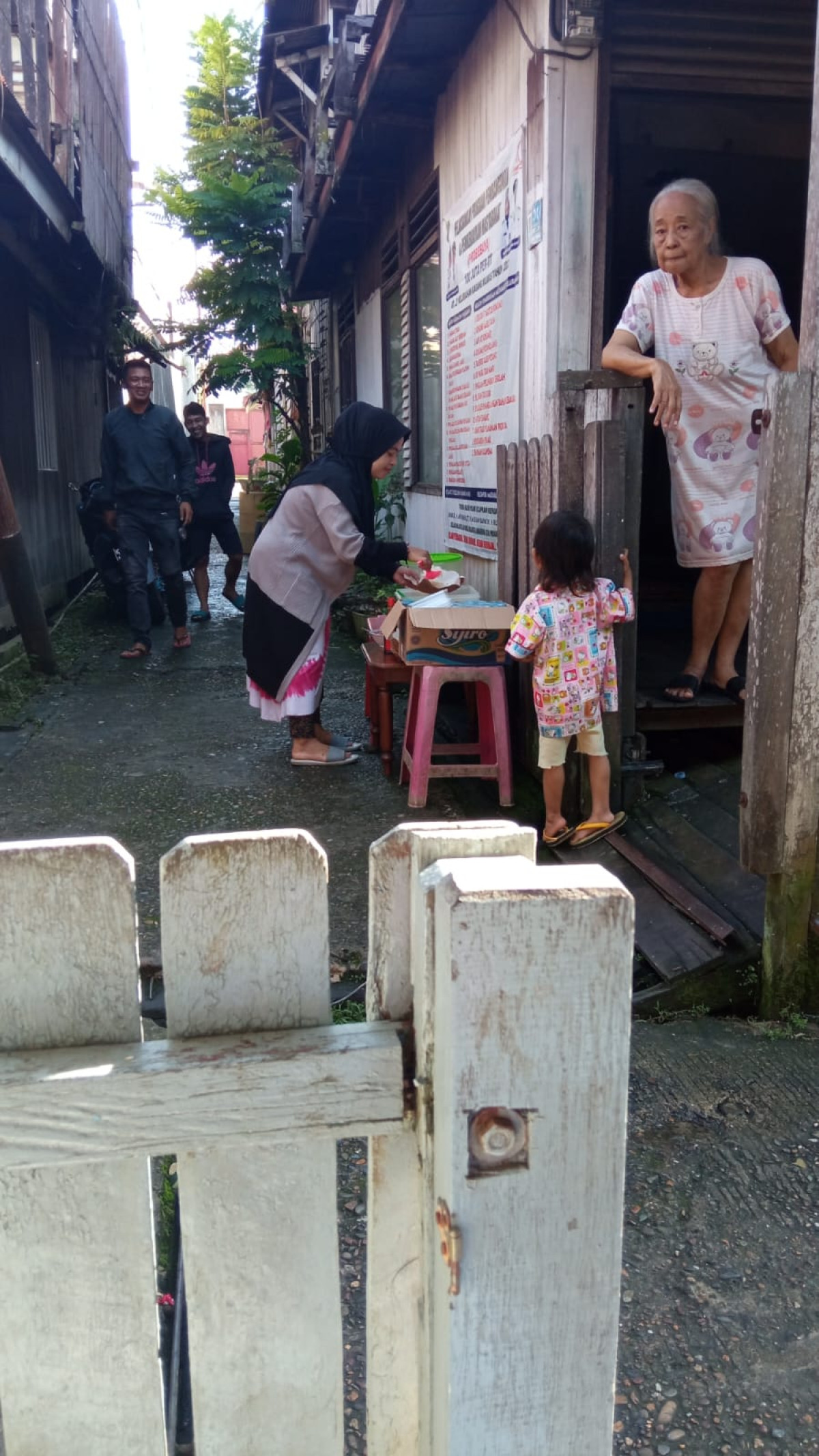 gotong royong