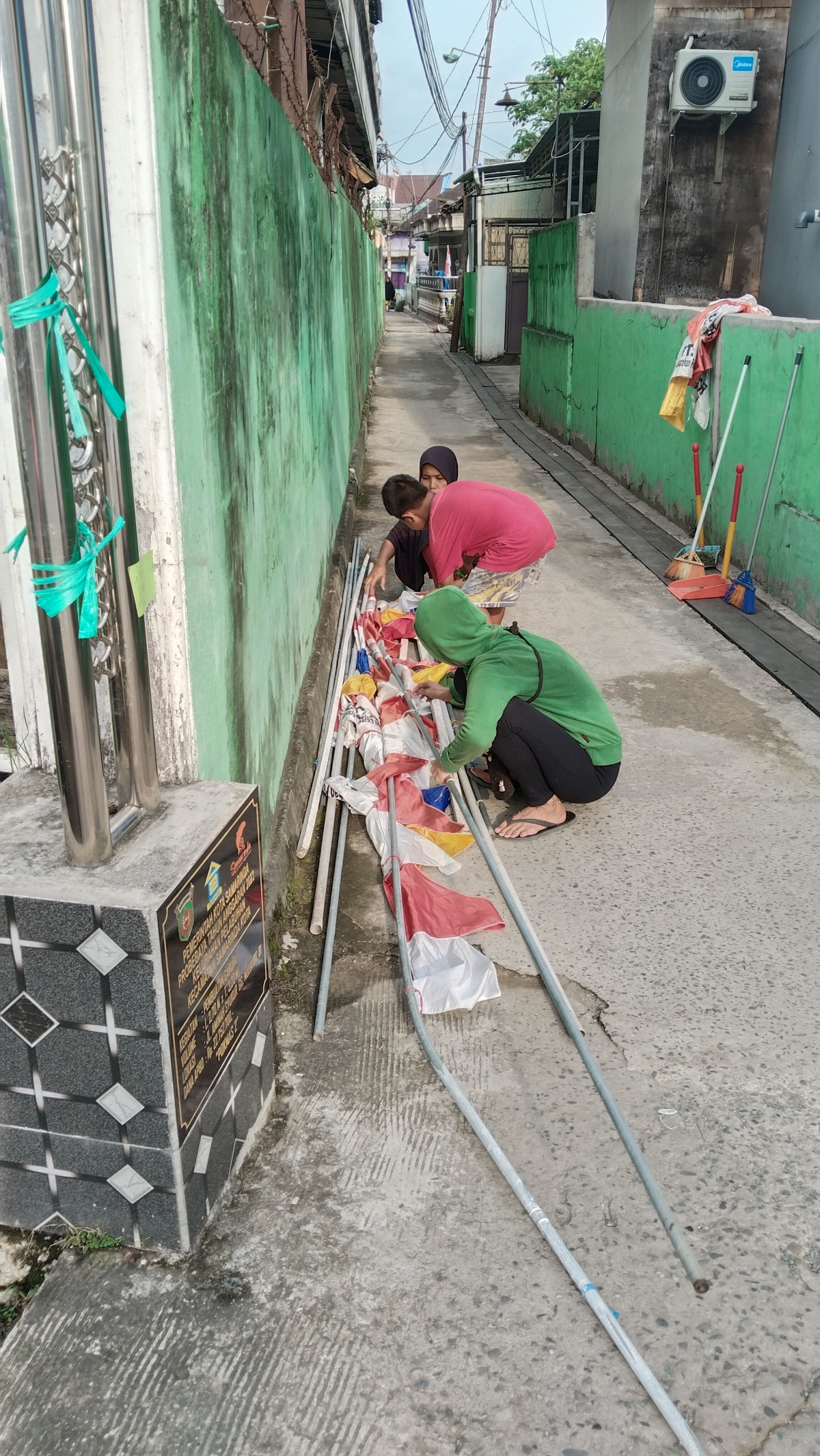 Kerja bakti bersama