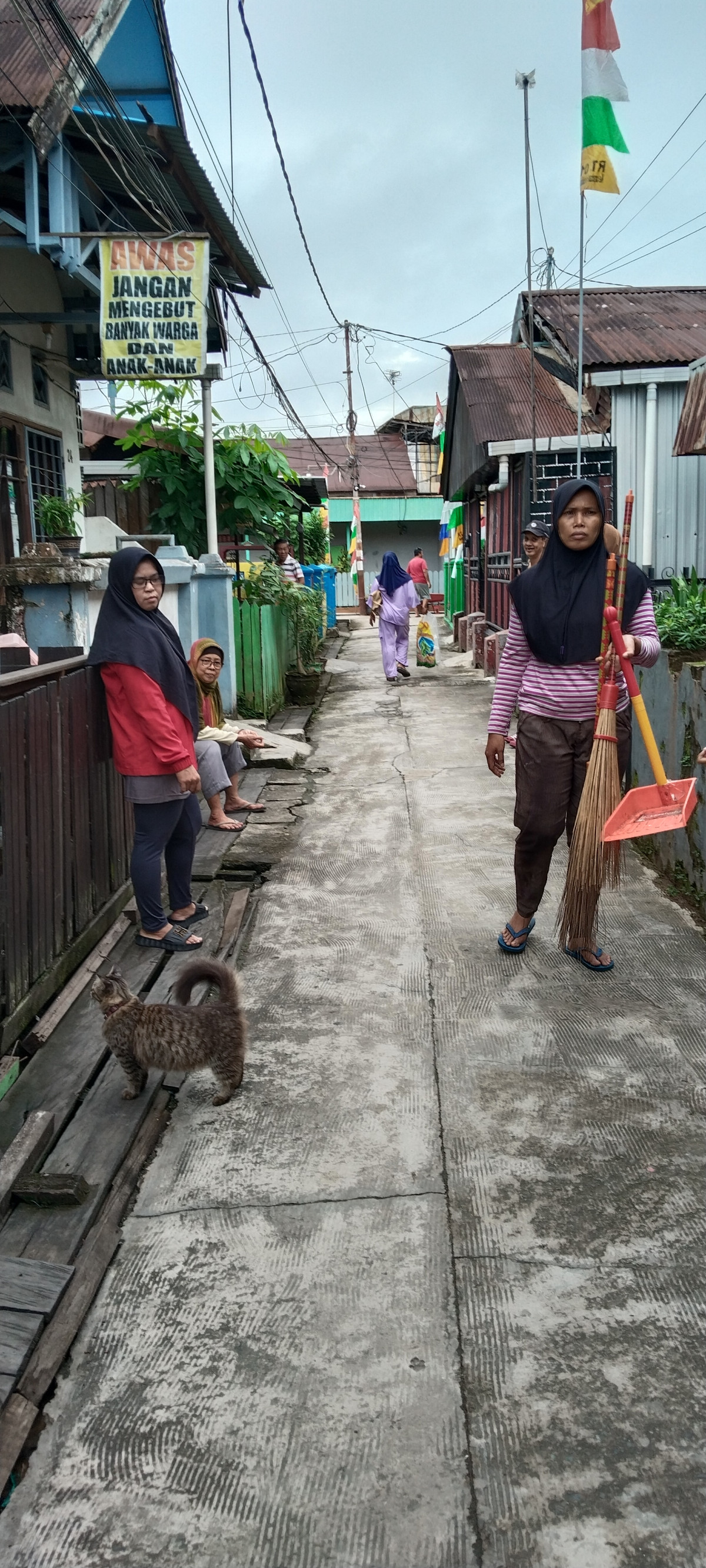 Gotong royong bersama