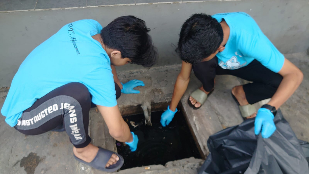 Jl.Mulawarman Halaman Toko-Toko