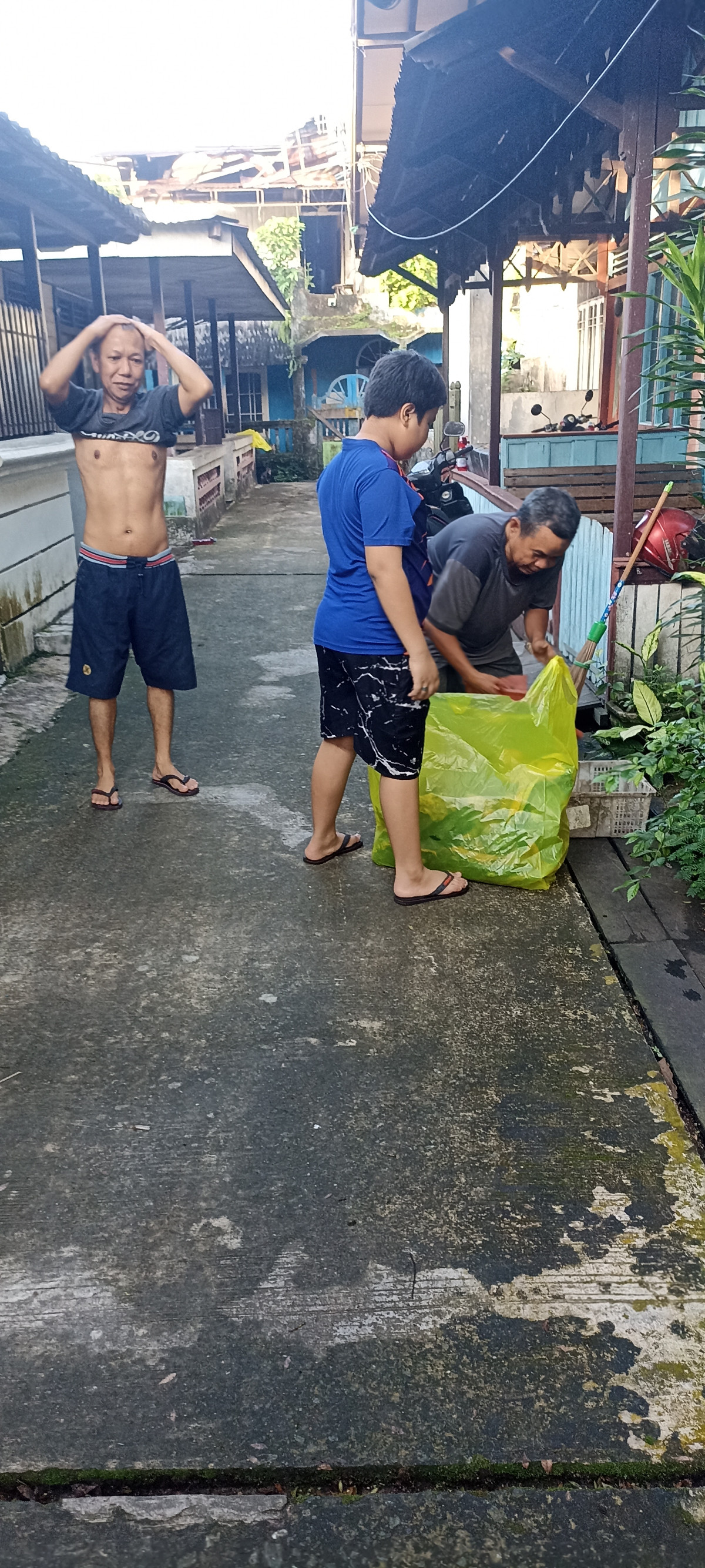 gotong royong