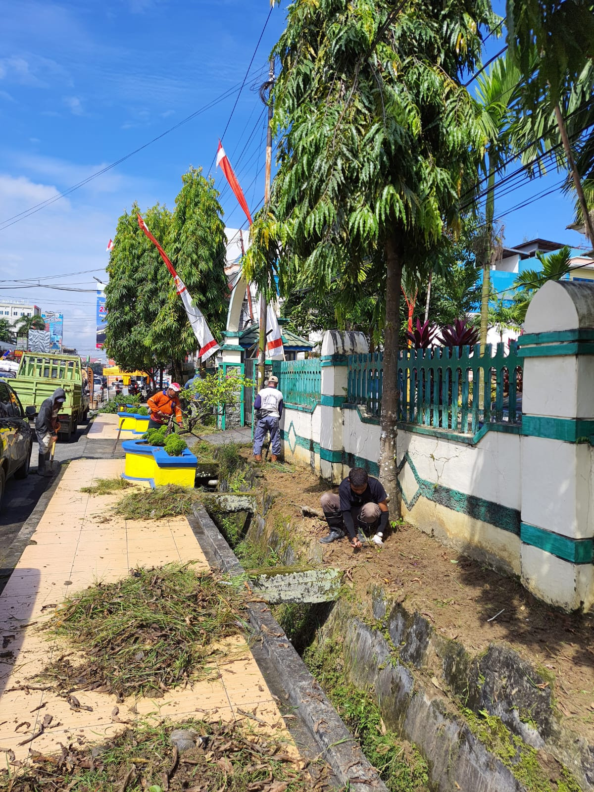 GOTONG ROYONG