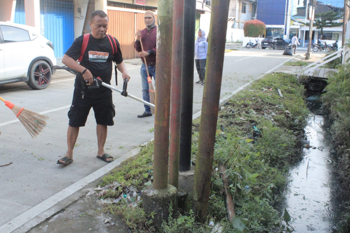 gotong royong