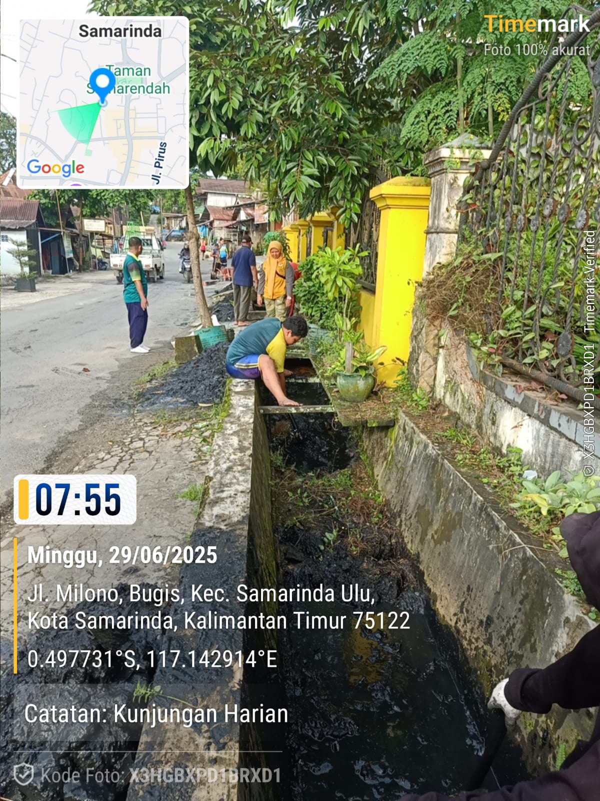 Kerja bakti RT.06 Kel.Bugis Kec.Samarinda Kota