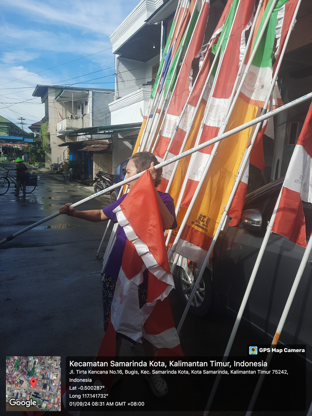 Kerja Bakti dan pelepasan umbul-umbul HUT RI RT. 007