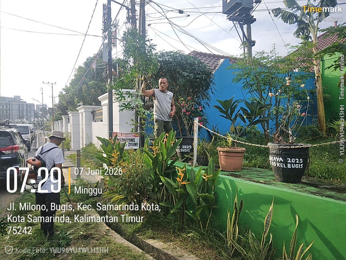 Kerja Bakti RT 09