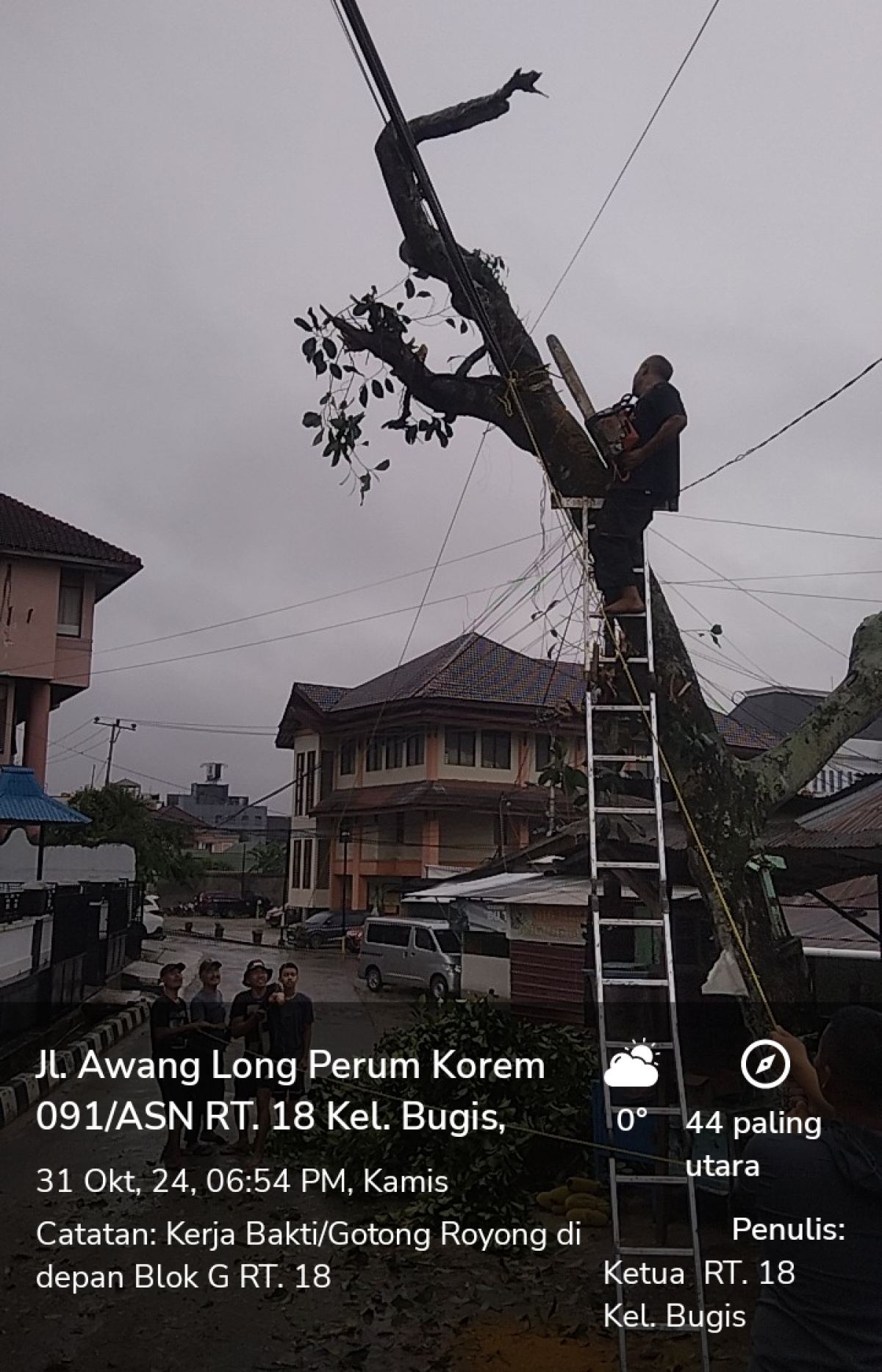 Kerja bakti / Gotong Royong