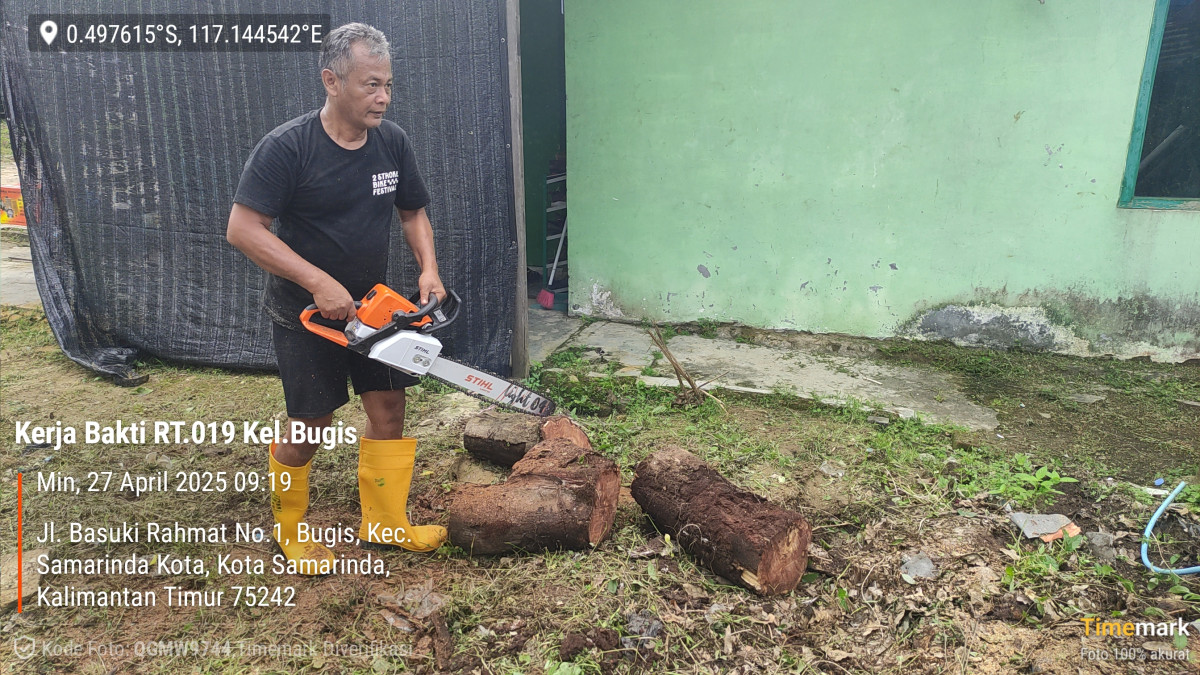Gotong royong kerja bakti