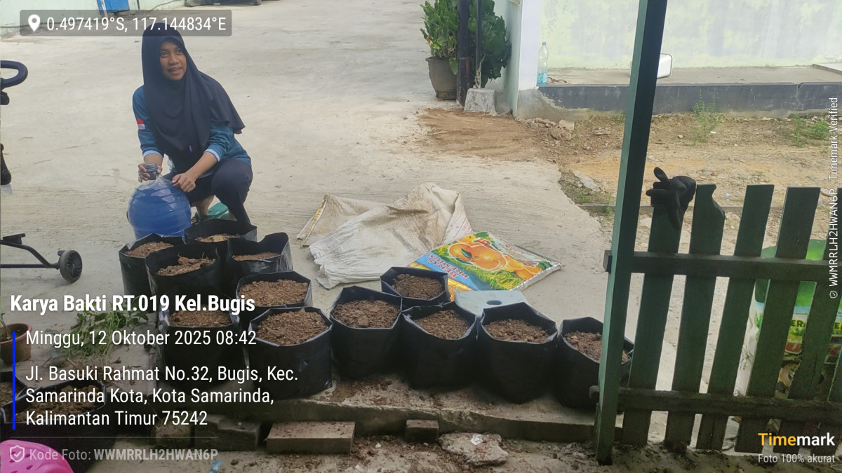 Kerja bakti/ Gotong Royong