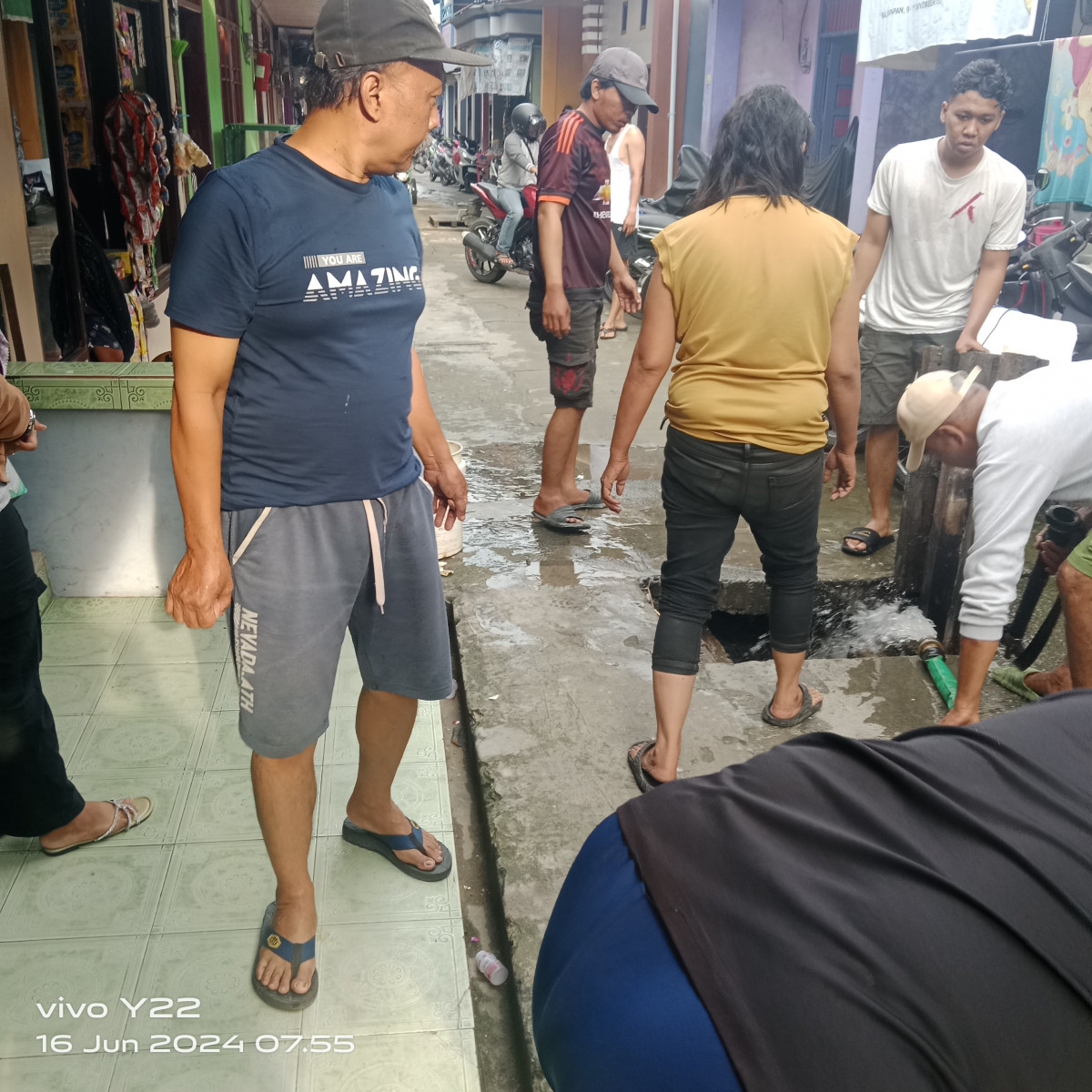 Penyemprotan parit