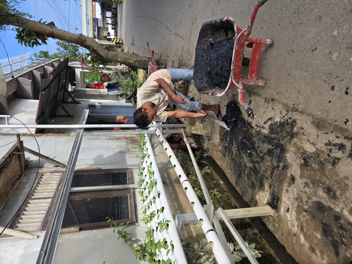 Gotong royong blol uu dan D4