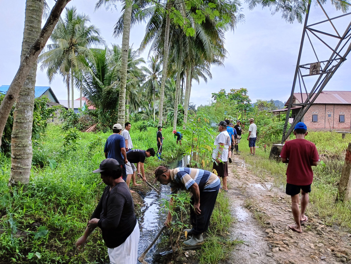 Pembersihan Drainase