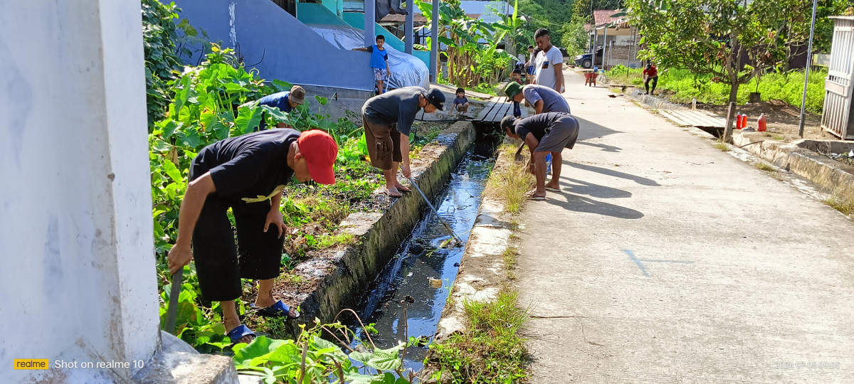Pembersihan Drainase GG tower