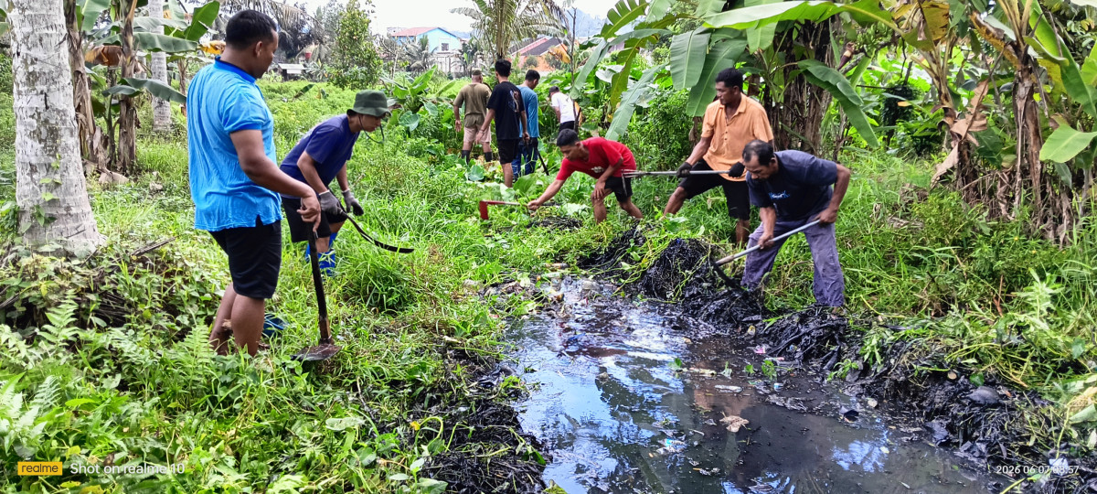 Buka sodetan saluran Air
