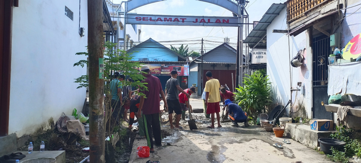 Gotong Royong Pengecoran GG Indah