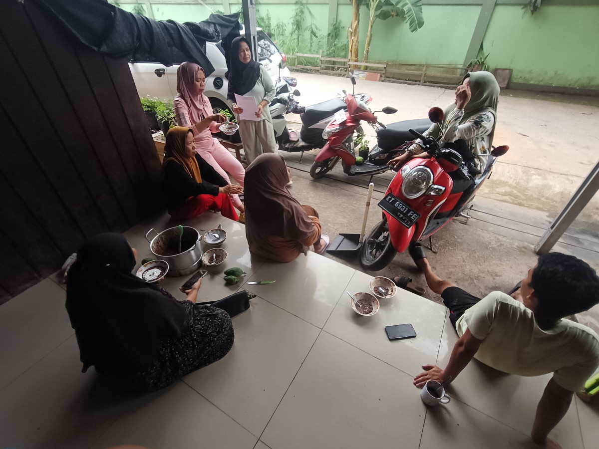 GOTONG ROYONG PEMBERSIHAN RUMPUT, SAMPAH & PEMBERSIHAN PARIT DI GG. REFORMASI