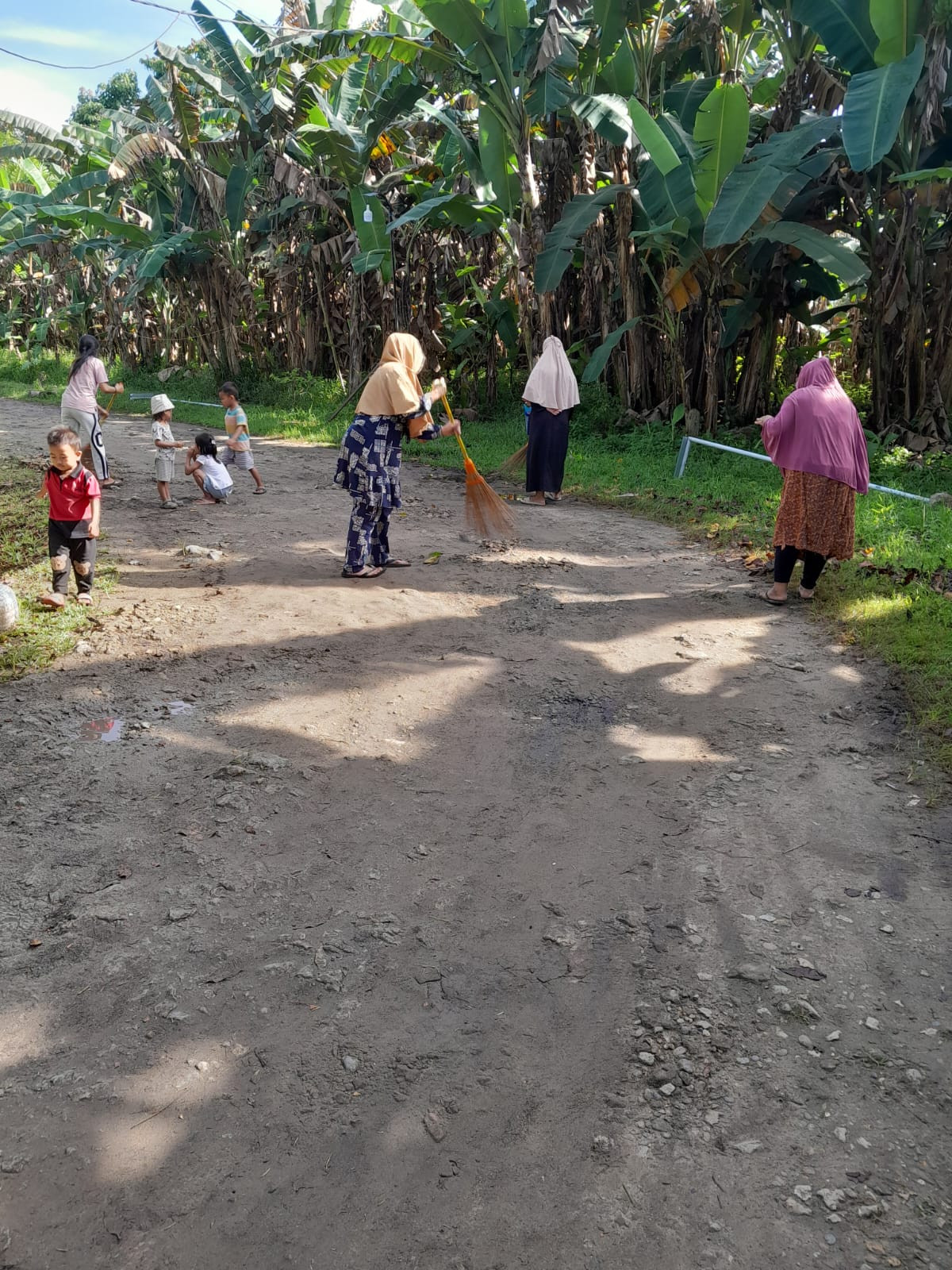 Gotong Royong RT003 Sengkotek
