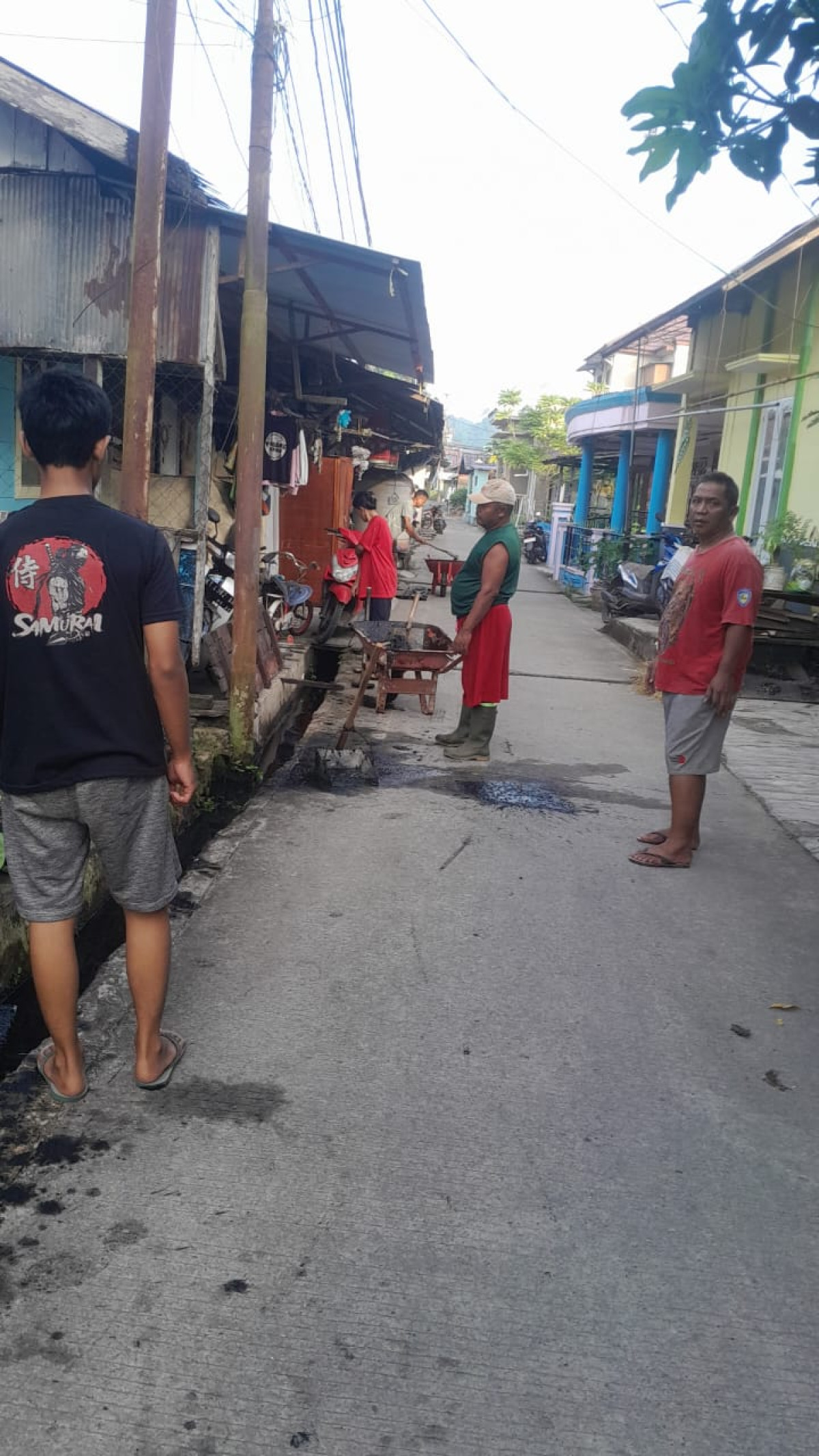 Gotong Royong wilayah Gg. Agus Dermawan