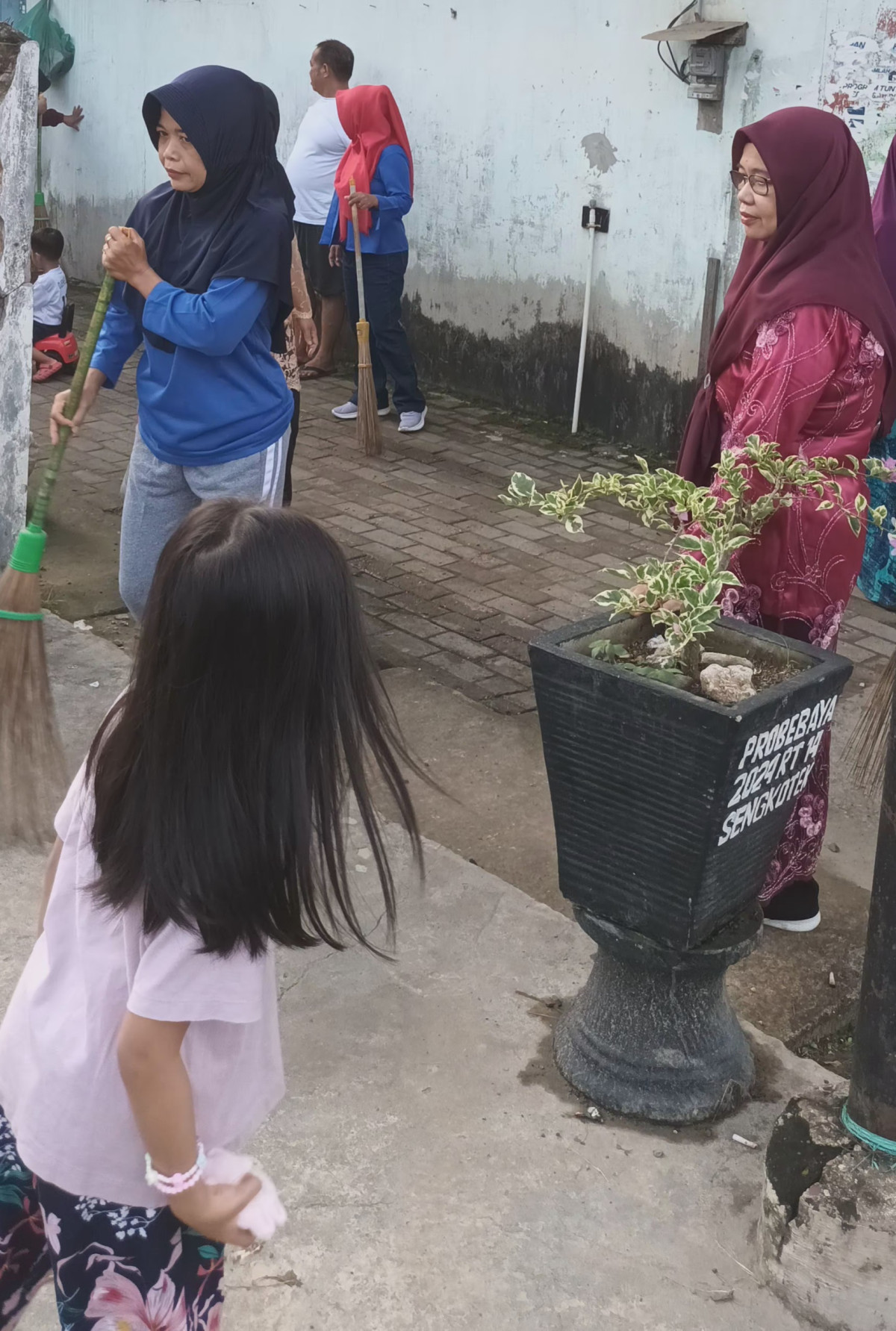 Jl ciptomangunkusumo Sengkotek RT.14 gg sederhana