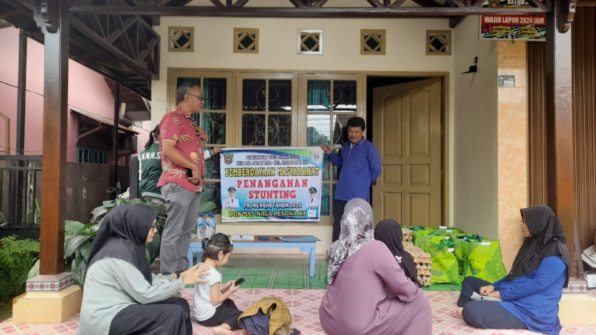 Kerjabakti pembersihan parit