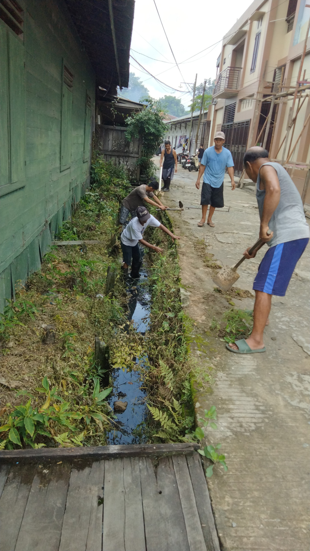 Gotong royong gang Rahmat Jaya 3